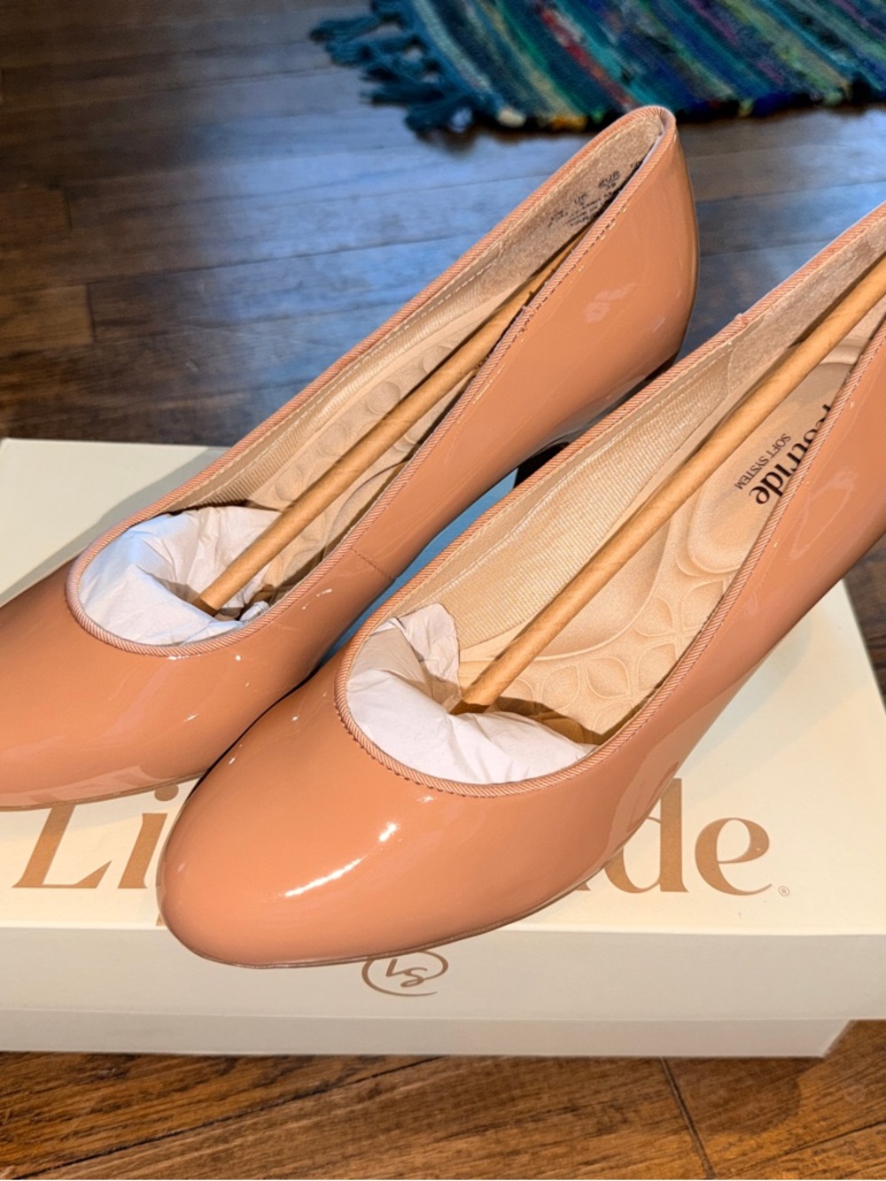 Life Stride Women's Nude Patent Round-Toe Pumps (Size 8.5)